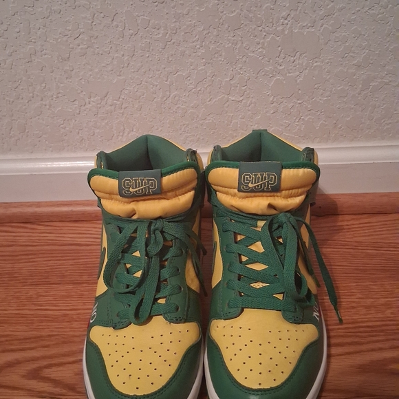 Nike Green & Yellow Mid-Top Sneakers